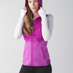 Lululemon Kanto Catch Me Vest Size 10 Ultra Violet